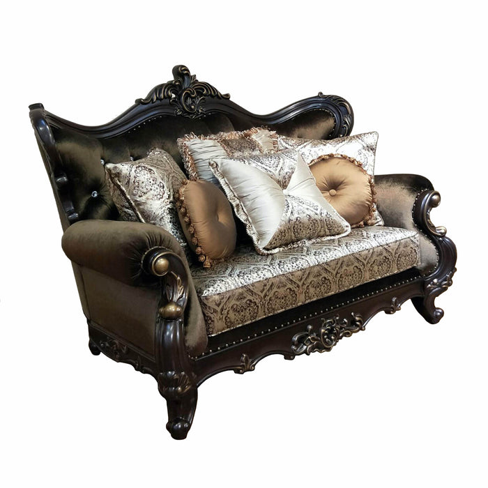 Aroma Loveseat