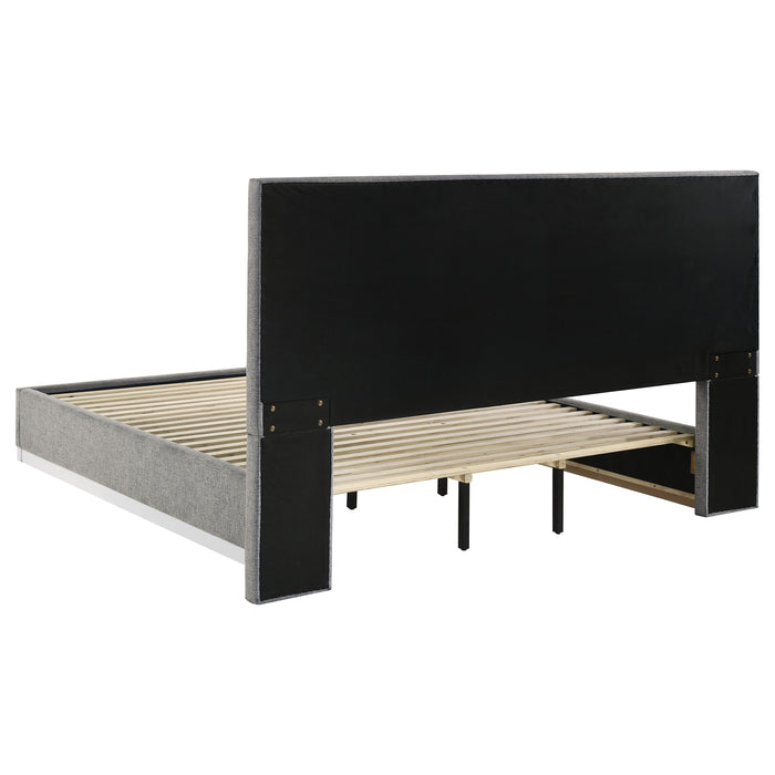 Viana 4-Piece Platform Bedroom Set Grey and White High Gloss