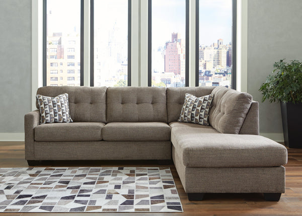 Mahoney 2-Piece Sectional with Chaise