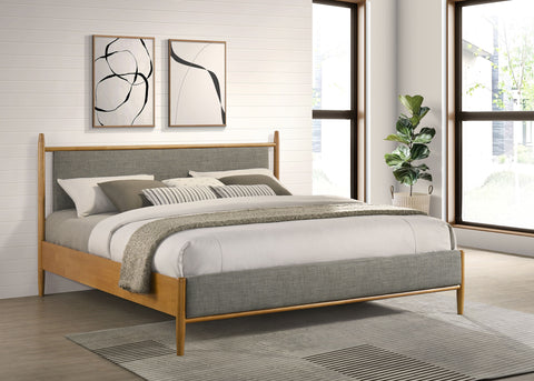 Cama de plataforma con panel Eastern King Mason de 46 pulgadas, marrón claro