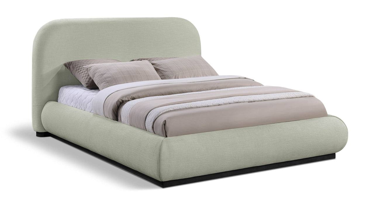 Vaughn Chenille Fabric Upholstered Bed