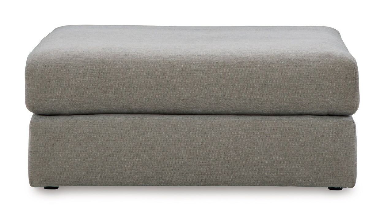 Avaliyah Oversized Accent Ottoman