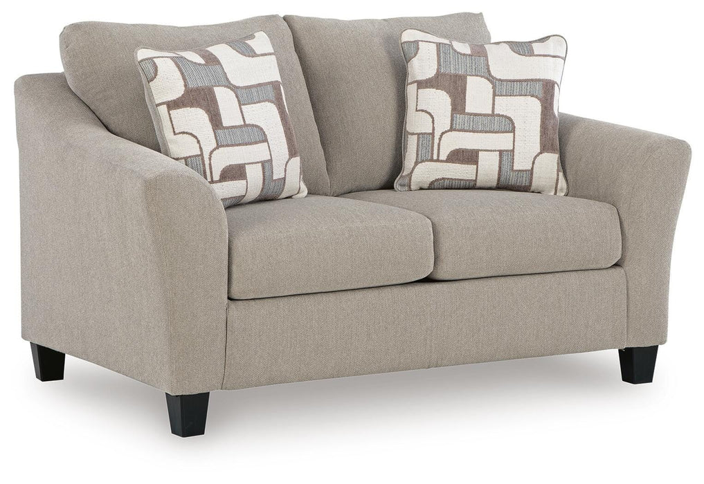 Willarae Loveseat - image 3