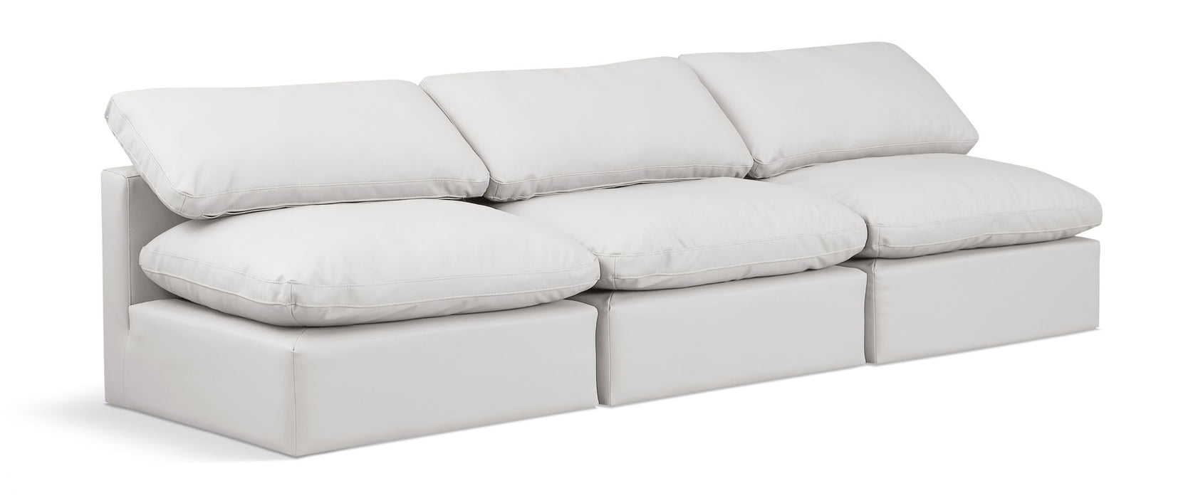 Sofá modular sin brazos tapizado de cuero vegano Indulge de 105" de 3 piezas