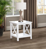 Mesa auxiliar Skyview Square de madera de pino con estante, blanca