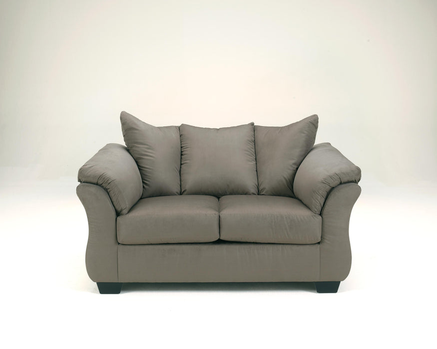 Darcy Loveseat