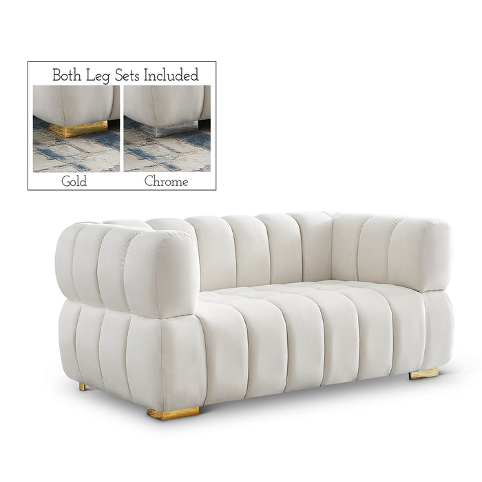 Gwen 68" Velvet Upholstered Loveseat