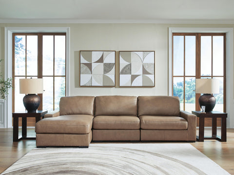 Seccional Veronella de 3 piezas con chaise