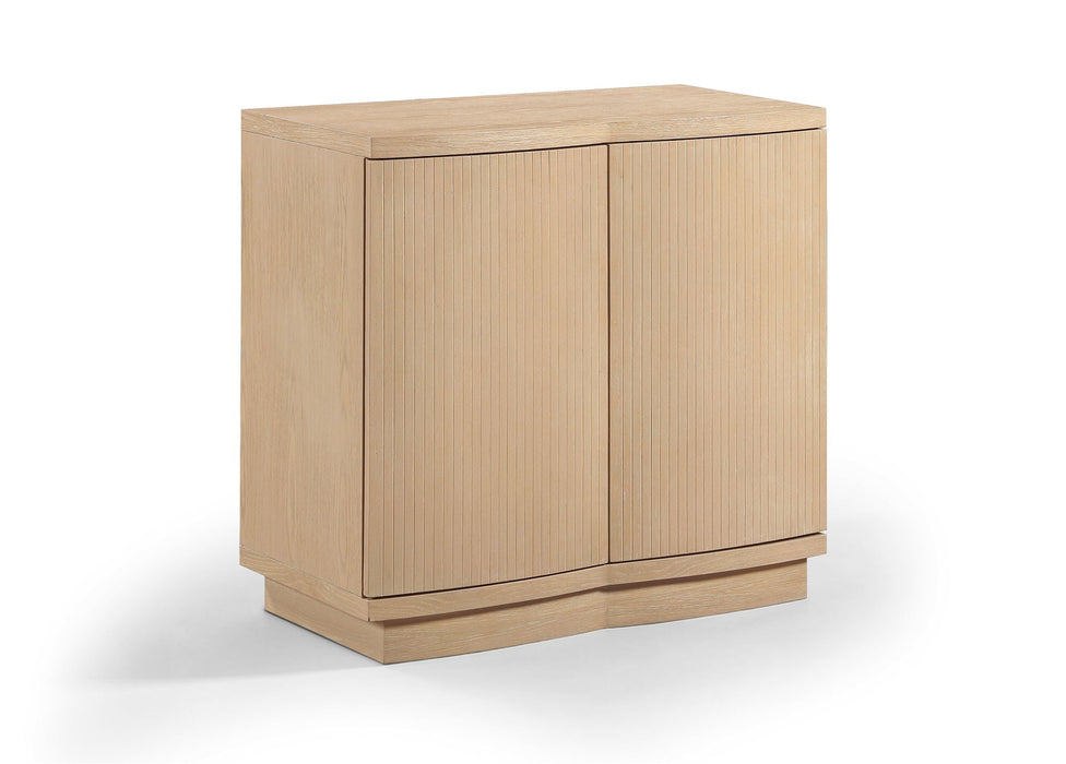 Aveline Oak Veneer Sideboard / Buffet