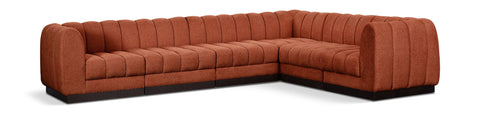 Seccional modular tapizado de chenilla Quinn de 133" de 6 piezas