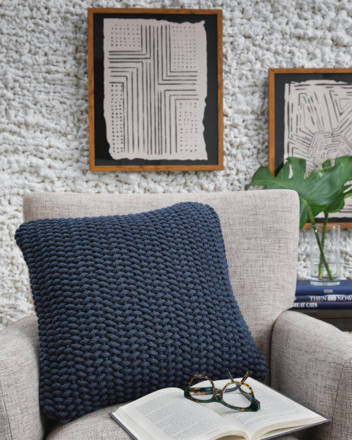 Renemore Pillow - image 3