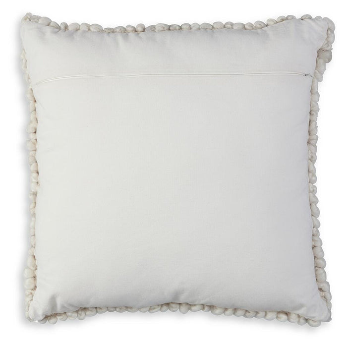 Aavie Pillow - image 5
