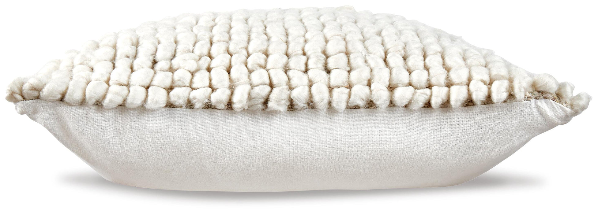 Aavie Pillow - image 4