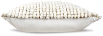 Aavie Pillow - image 4