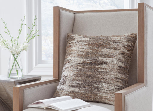 Nealton Pillow - image 3
