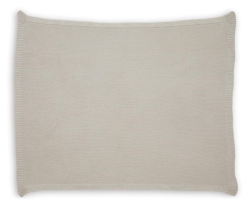 Gayelery Throw - image 3