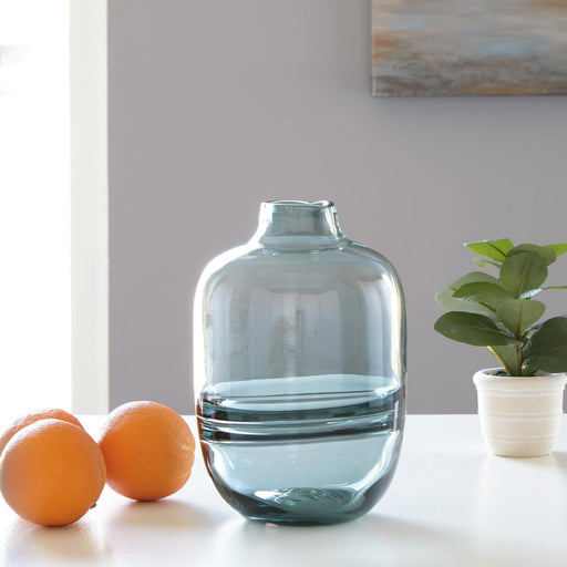 Lemmitt Indoor/Outdoor Vase - image 2