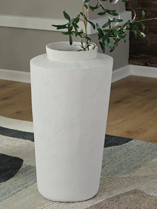 Flurinworth Vase - image 2