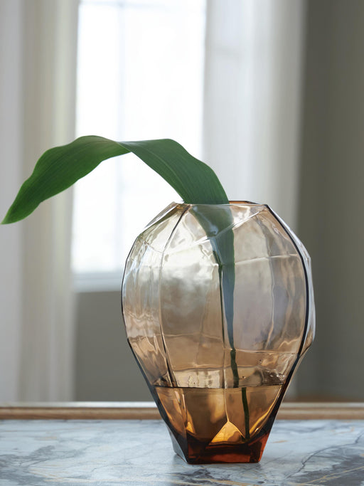 Ewart Vase - image 2