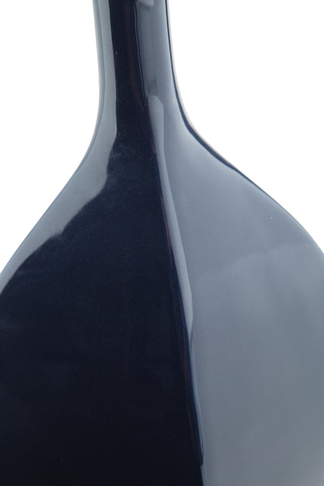 Abtinson Indoor/Outdoor Vase - image 4