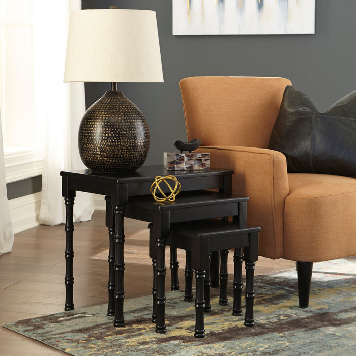 Dasonbury Accent Table (Set of 3)