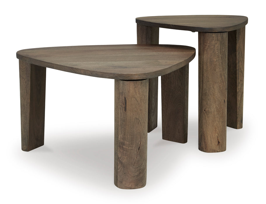 Reidport Accent Coffee Table (Set of 2)
