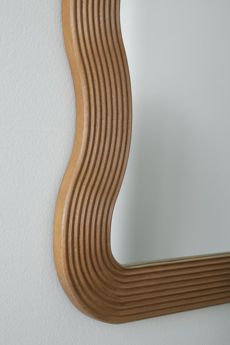 Ellisonville Floor Mirror - image 6