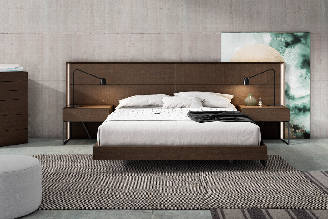 Almada Bed in Ash 