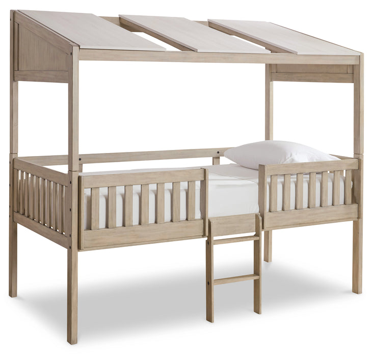 Wrenalyn Twin Loft Bed