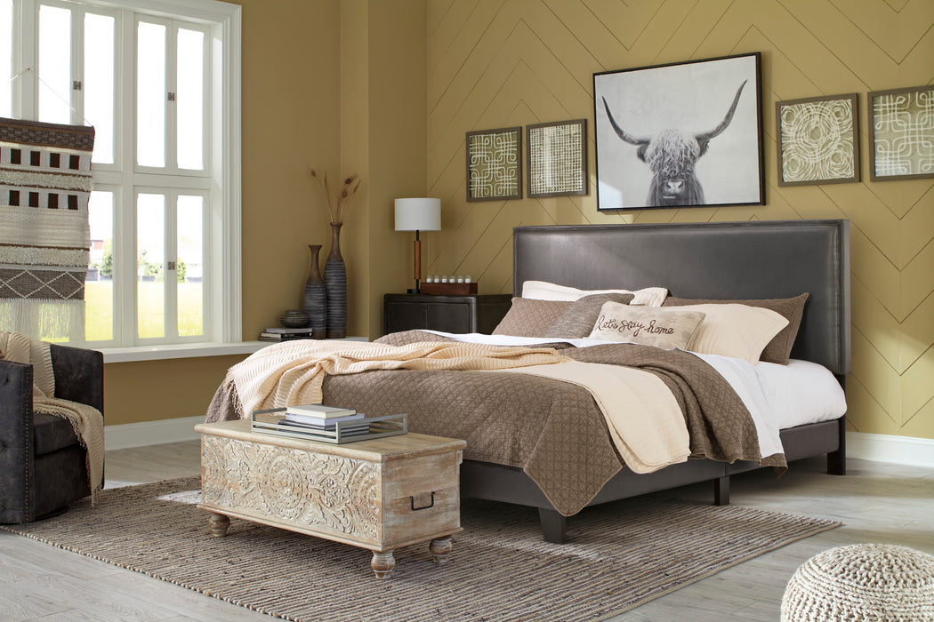 Mesling King Upholstered Bed