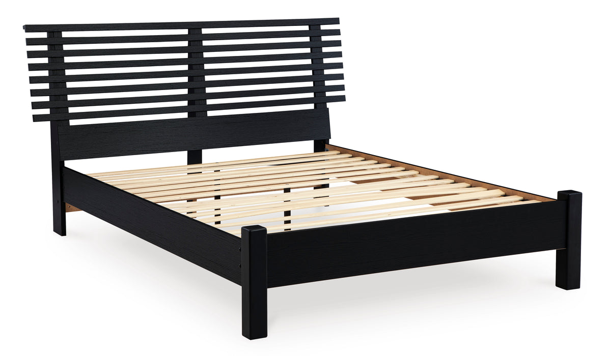 Danziar Slat Panel Bed