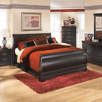 Huey Vineyard Nightstand - Black/Gray