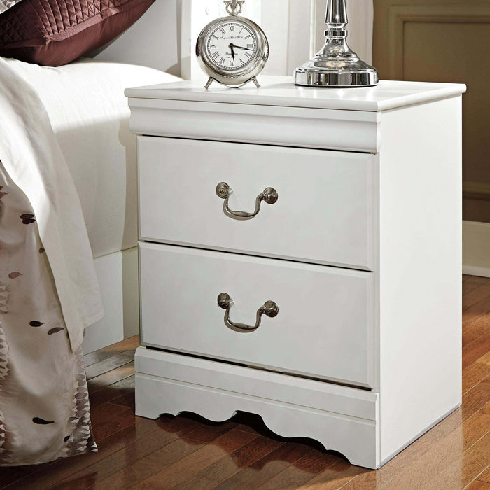 Anarasia Nightstand - image 3