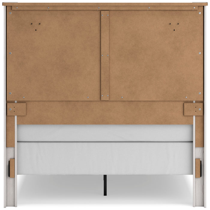 Schoenberg Queen Panel Bed