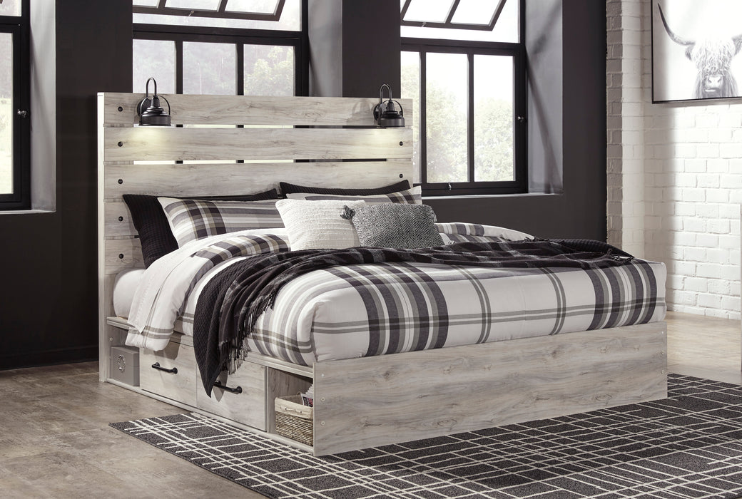 Cambeck King Panel Bed with 4 Storage Drawers