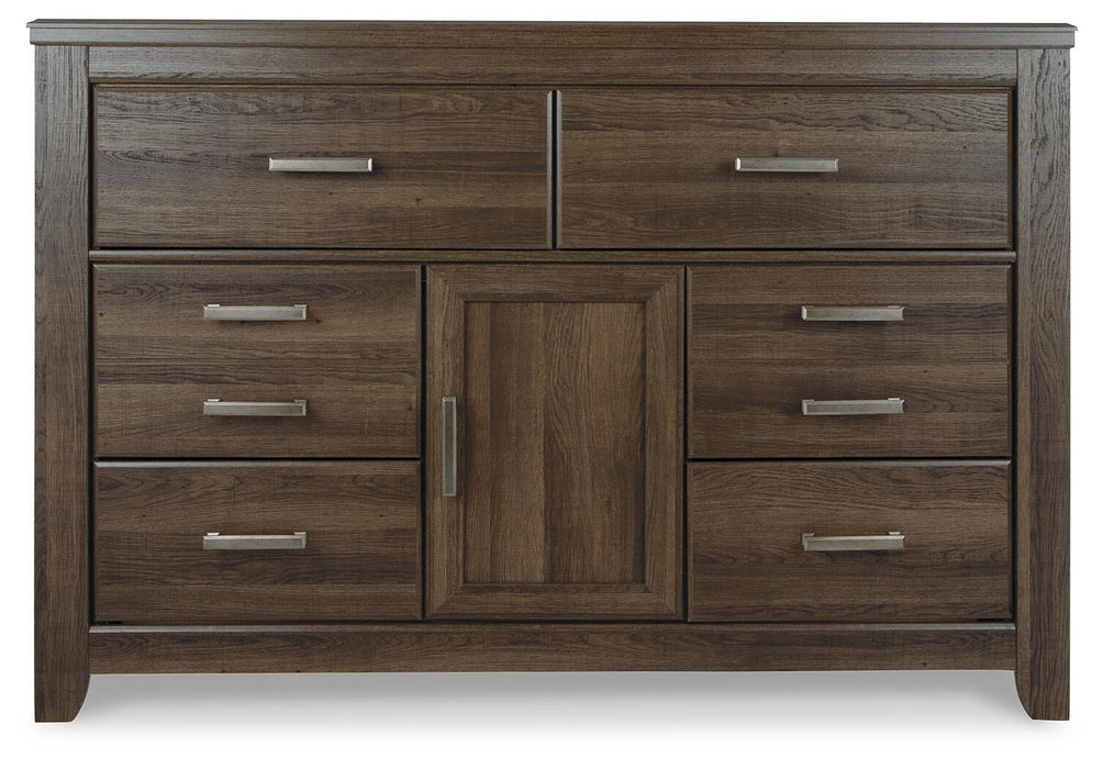 Juararo Dresser