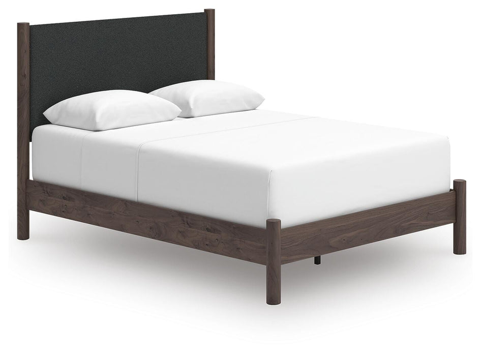 Pamytta Upholstered Panel Bed