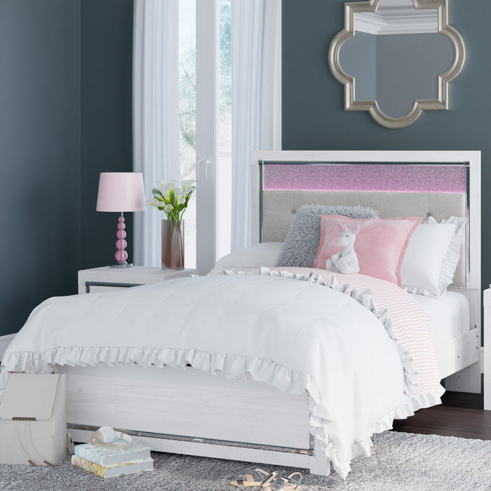 Altyra Full Panel Bed