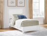 Binterglen King Panel Bed - White