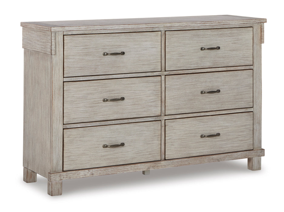 Hollentown Dresser