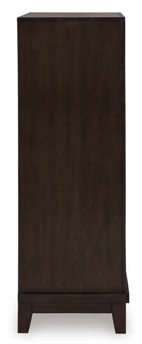 Neymorton Chest of Drawers