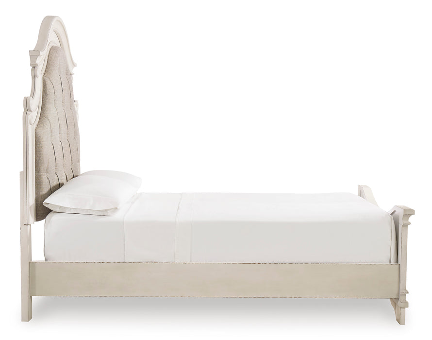 Realyn Queen Upholstered Panel Bed