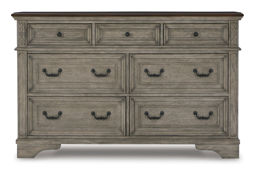 Lodenbay Dresser