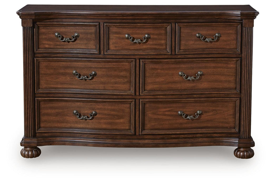 Lavinton Dresser