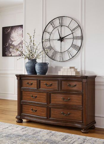 Lavinton California King Poster Bed - Brown/Beige
