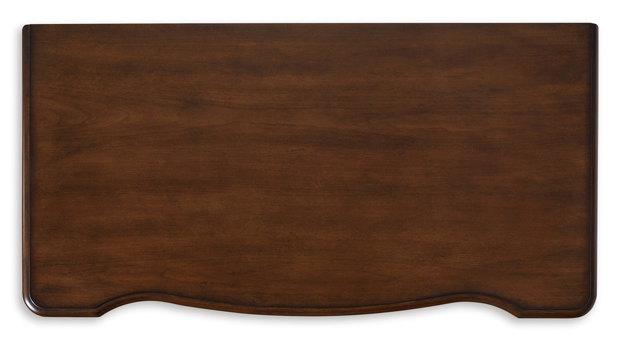 Lavinton Chest of Drawers