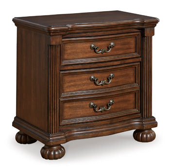Lavinton California King Poster Bed - Brown/Beige