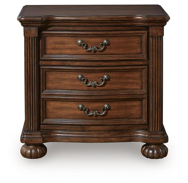 Lavinton Nightstand