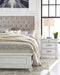 Kanwyn King Panel Bed