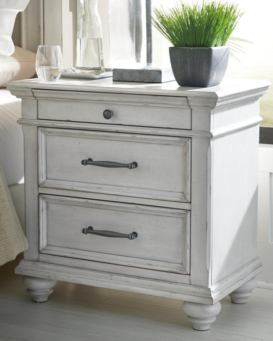 Kanwyn Nightstand